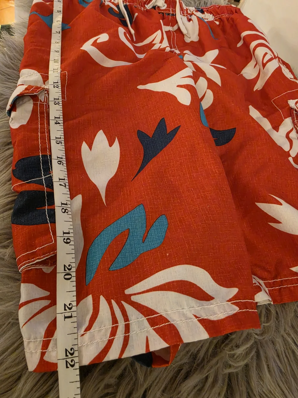 NEW Kanu Surf Tropical Red Hibiscus Cargo Board Shorts Quick Dry Sz L